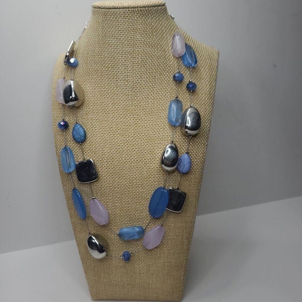 C1946 Illusion Layered Blue Pink Silver Tone Acrylic Necklace